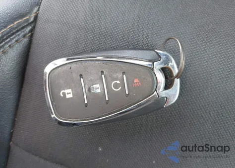 2018 Chevrolet Trax Lt z USA, uszkodzony, nr VIN 3GNCJLSB6JL312376